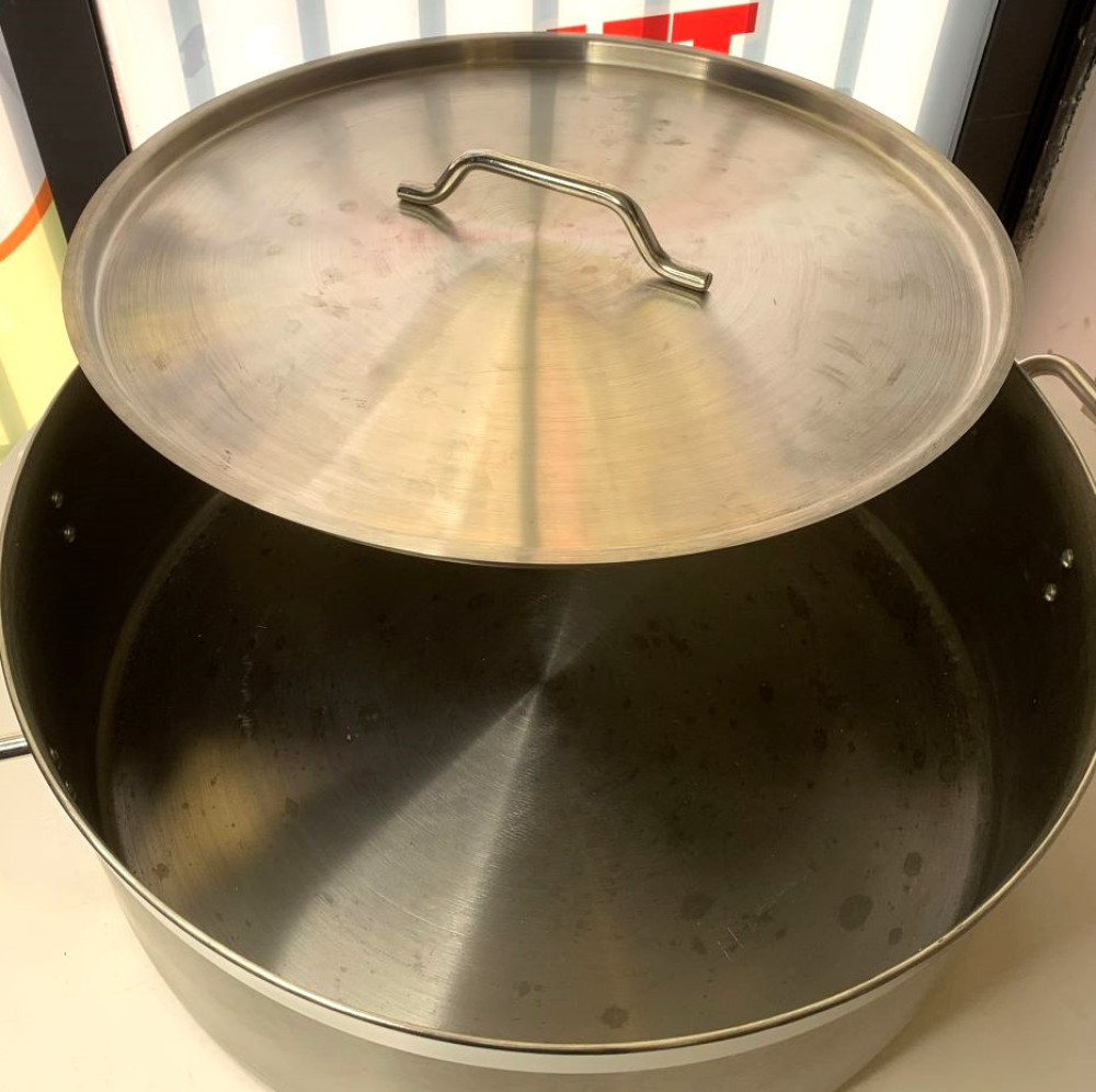 Normal stainless pot