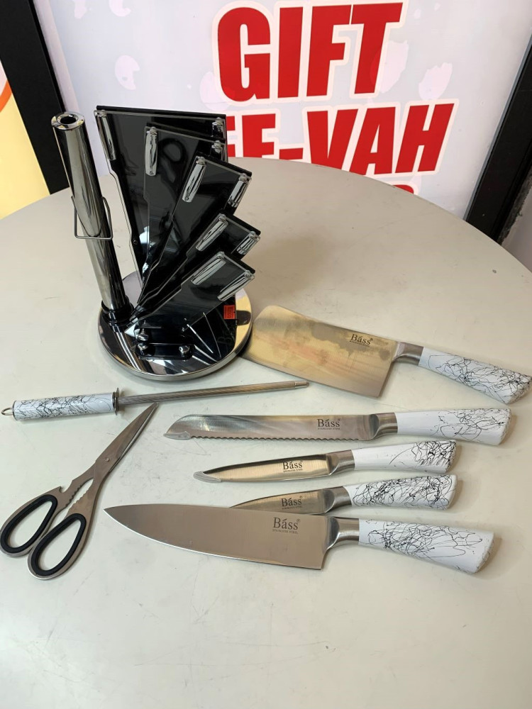 Stylish Bass Knife Set