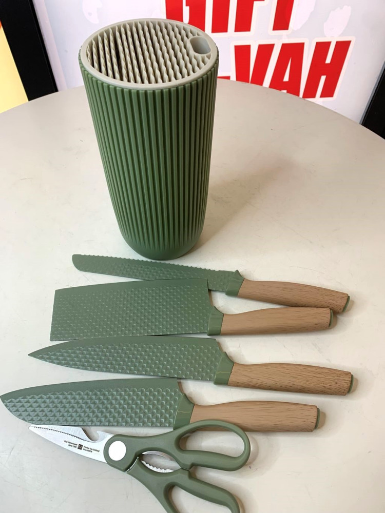 Ereasthqs nonstick knife set