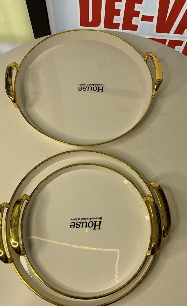 HOUSE ROUND SERVING TRAY